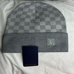 Louis Vuitton Néo Petit Damier Beanie(READ DESCRIPTION)
